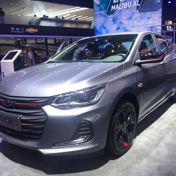 Onix LT 2019